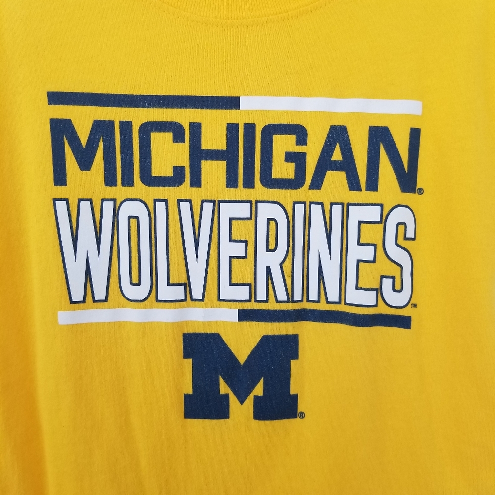 2 Gen Boys Michigan Wolverines T-Shirt - Picture 3 of 4